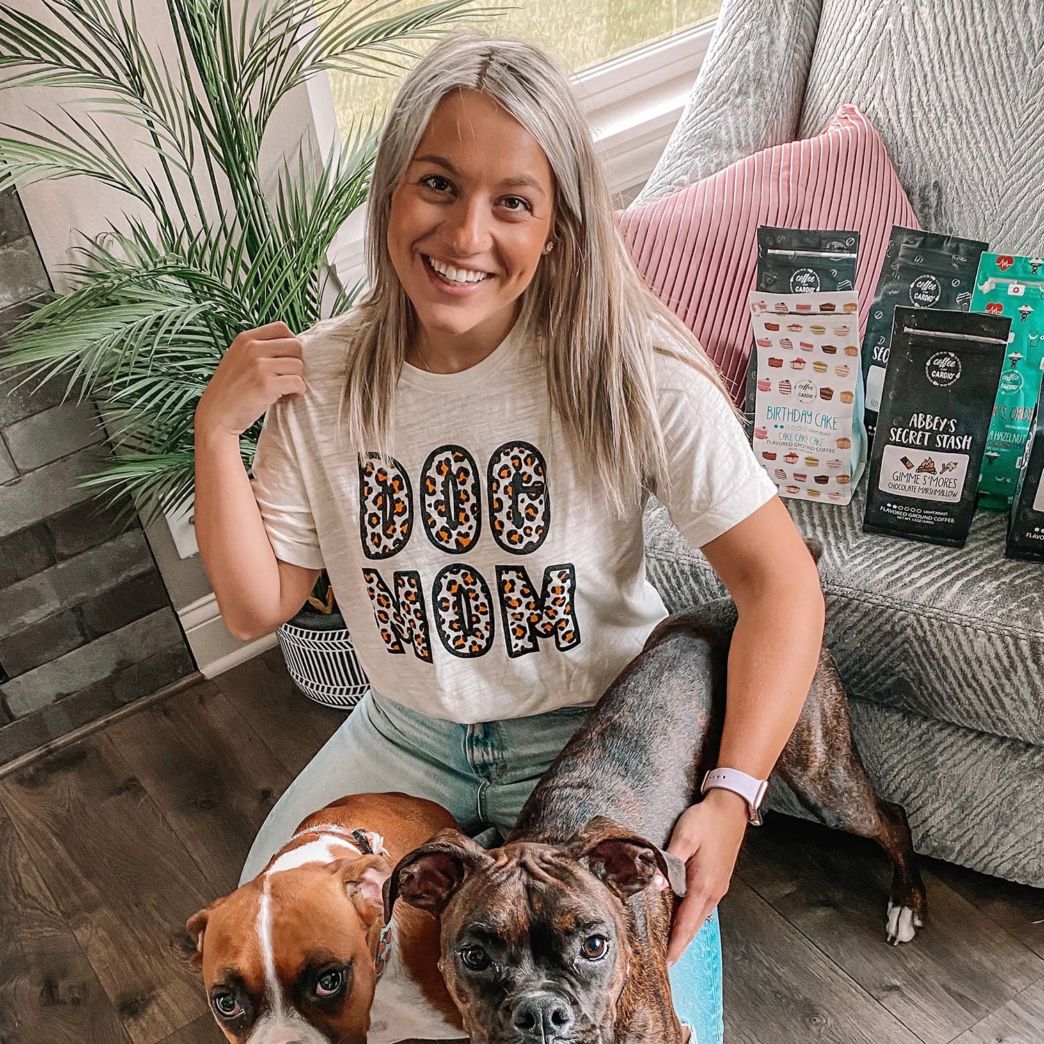 Dog Mom Tshirt